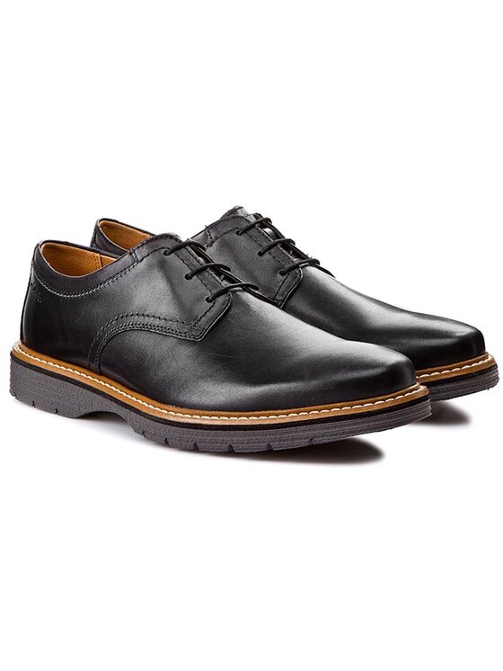Clarks newkirk plain hotsell