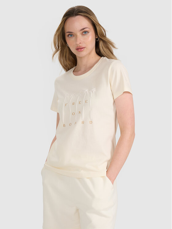 4F 4F T-Shirt FOB SUMMER Kremowy Regular Fit