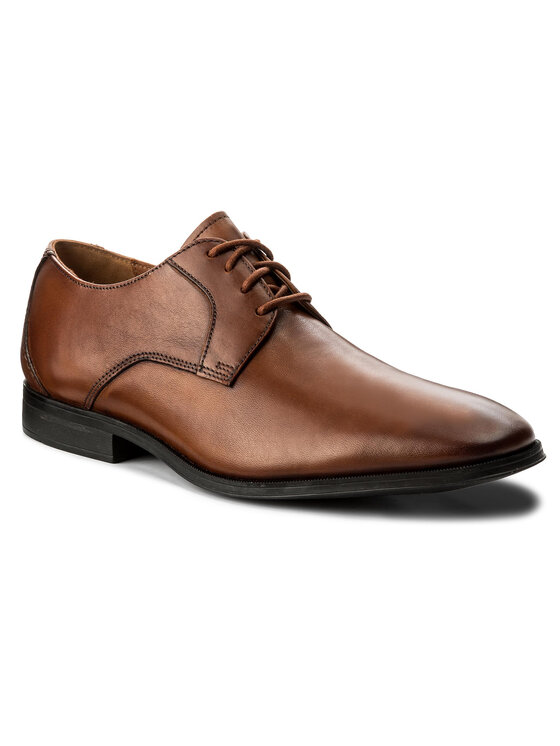 Gilman lace 2025 clarks