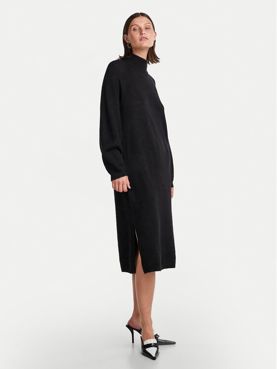 YAS YAS Pletena obleka Balis 26030704 Črna Loose Fit