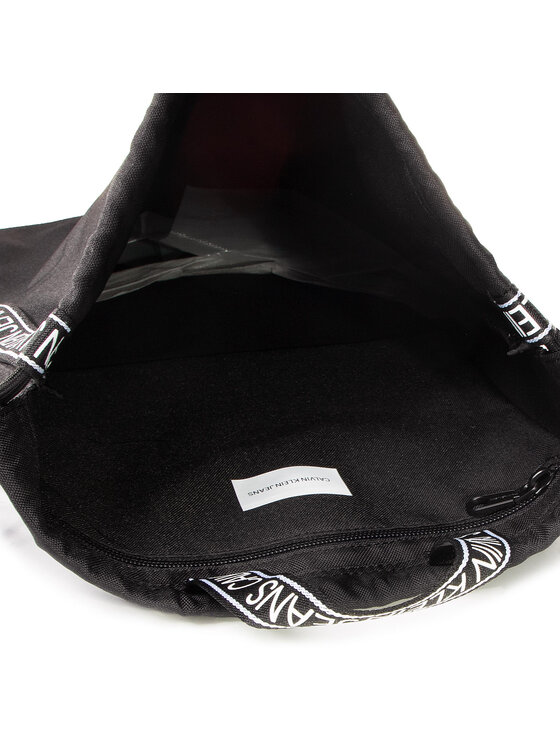 Calvin Klein Jeans Zaino a sacca Drawstring K50K505814 Nero Modivo