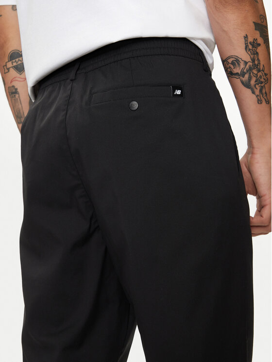 New Balance New Balance Παντελόνι υφασμάτινο Athletics Standard MP43554BK Μαύρο Regular Fit