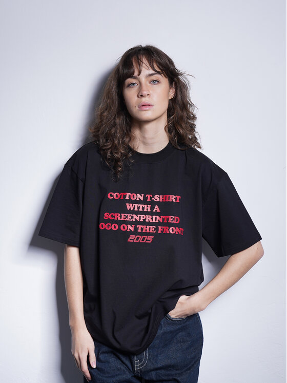 2005 2005 T-Shirt Cotton Czarny Oversize