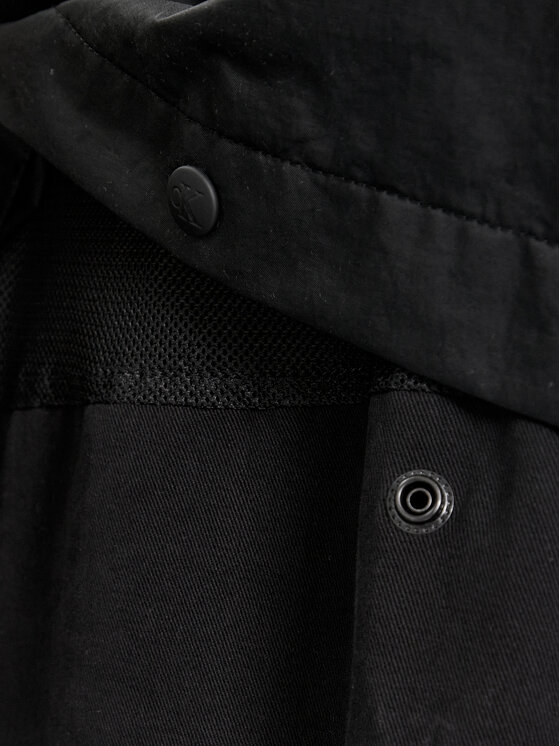 Calvin Klein Jeans Calvin Klein Jeans Übergangsjacke Mix Media J30J324617 Schwarz Regular Fit