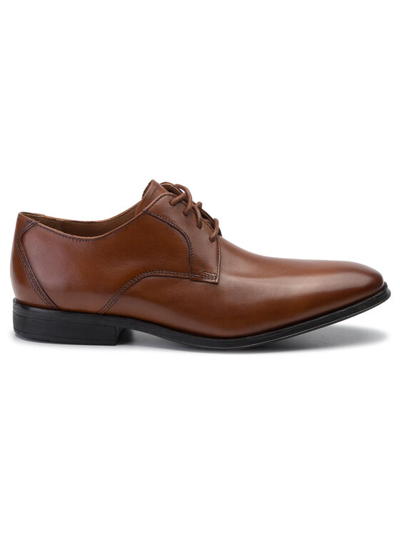 Clarks Clarks Pusbačiai Gilman Lace Ruda