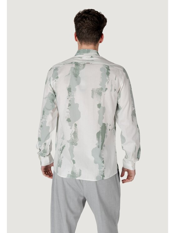 Antony Morato Antony Morato Camicia BARCELONA REGULAR STRAIGHT FIT WITH LOGOED METAL BADGE Verde Regular Fit