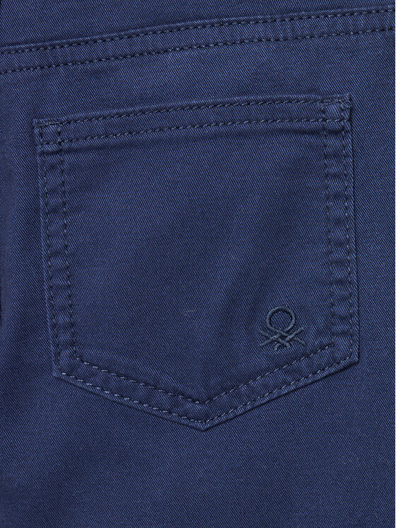 United Colors Of Benetton United Colors Of Benetton Hlače iz tkanine 4HM6GE009 Mornarsko modra Regular Fit
