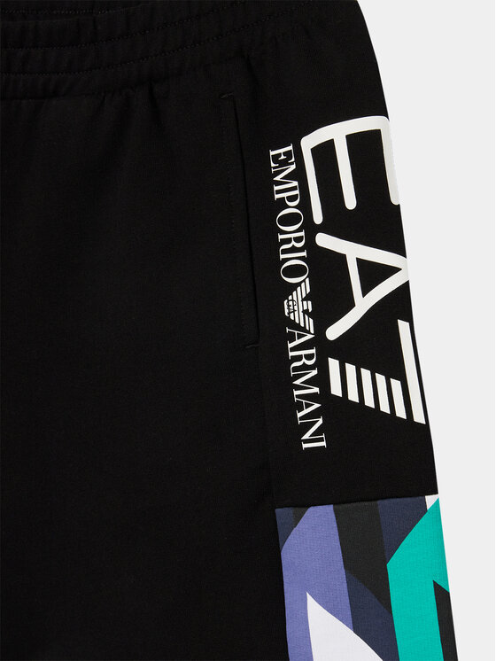 EA7 Emporio Armani EA7 Emporio Armani Šortky z materiálu 3DBS59 BJ05Z 1200 Černá Regular Fit