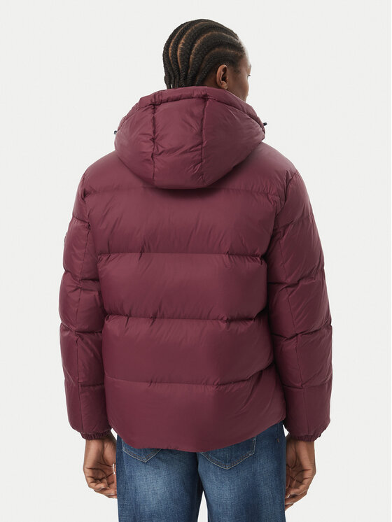 Tommy Jeans Tommy Jeans Sulejope Essential  DM0DM19786 Bordoopunane Regular Fit