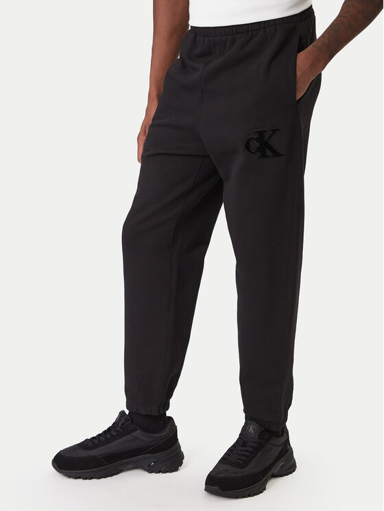 Calvin Klein Jeans Calvin Klein Jeans Jogginghose GSM LV04RD252G Schwarz Regular Fit