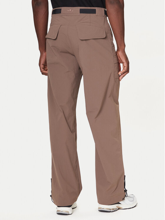 adidas adidas Kalhoty z materiálu Premium Essentials Archive Utility JW1082 Hnědá Loose Fit