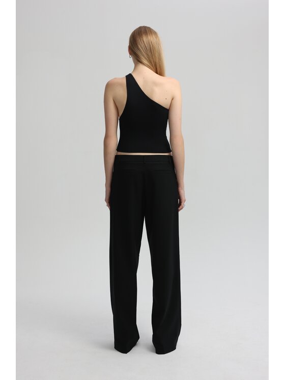 LAGOM LAGOM Top Asymetryczny Czarny Regular Fit