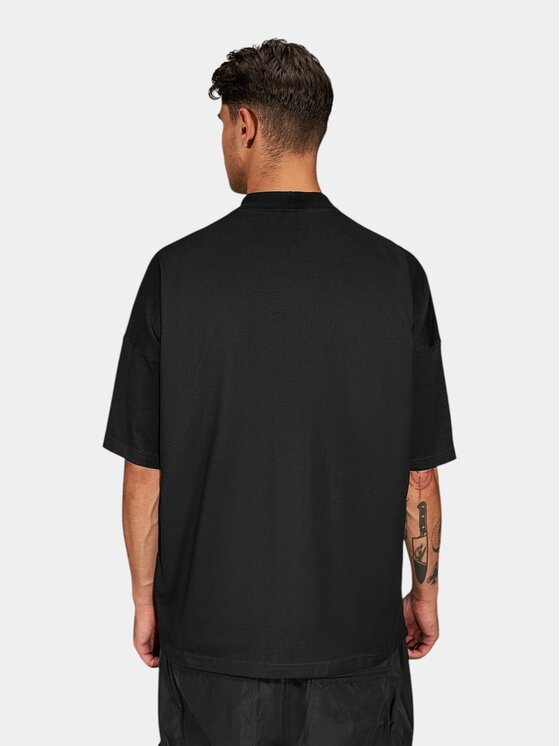 MADE BY SOCIETY MADE BY SOCIETY T-Shirt Skeleton - T17689 Czarny Basic Fit