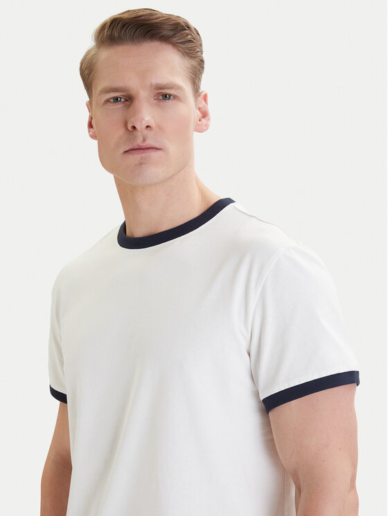 Americanos Americanos Тишърт W126-AMMTS-1019-19X Бял Regular Fit