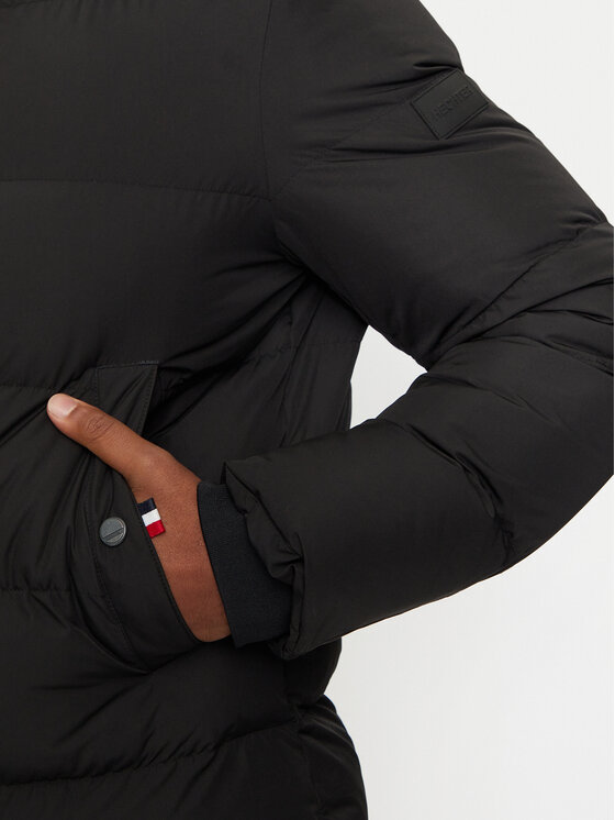 Hechter Paris Hechter Paris Geacă din puf 50170 142213 Negru Regular Fit