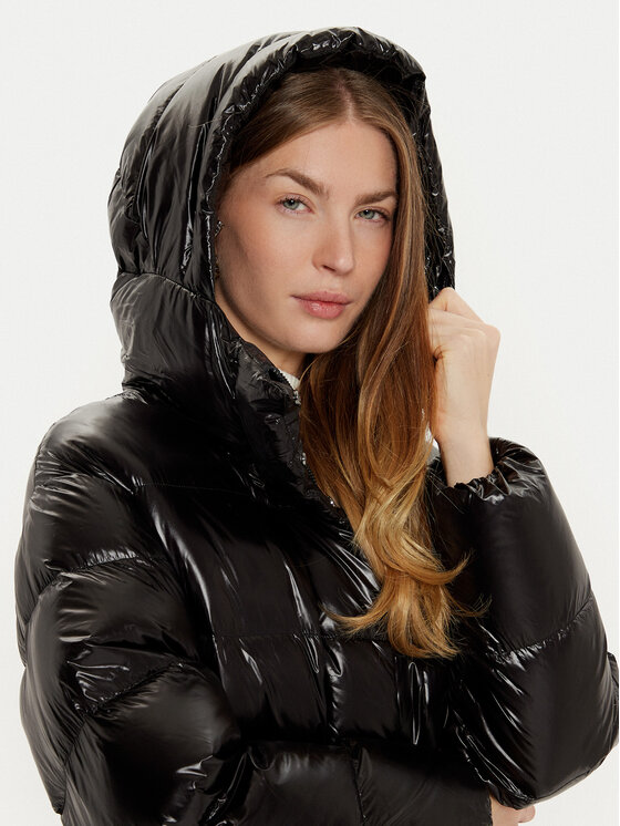 Hetregó Hetregó Пухено яке Tara 8N728 Черен Regular Fit