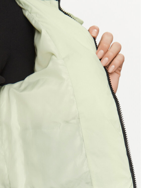 Calvin Klein Jeans Calvin Klein Jeans Pūkinė striukė Archetype J20J221646 Žalia Regular Fit