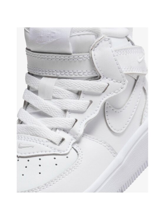 Nike Nike Sneakersy FJ1918-111 Biały