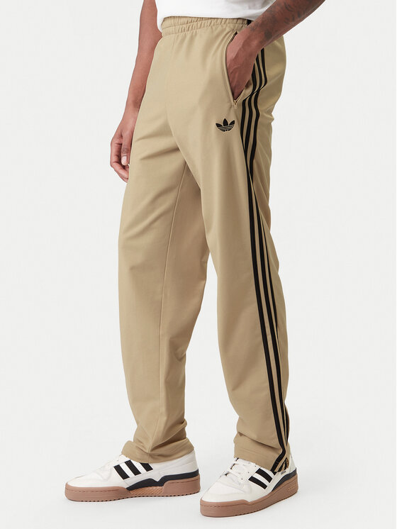 adidas Spodnie dresowe Firebird KE6679 Beżowy Loose Fit