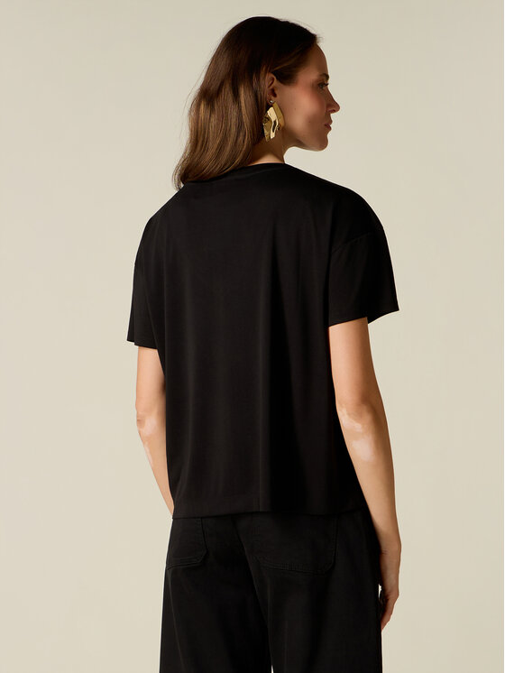 Oltre Oltre T-Shirt G304J104765N033 Czarny Regular Fit