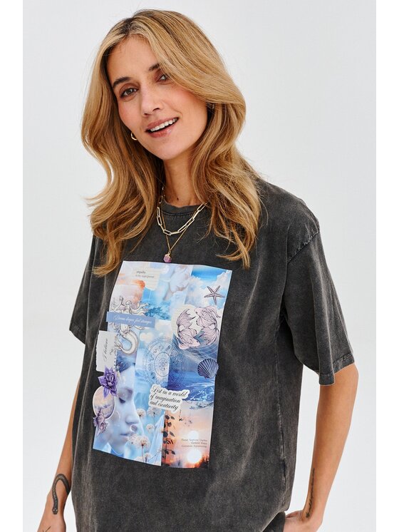 NAOKO NAOKO T-Shirt Tides of Pisces Czarny Regular Fit