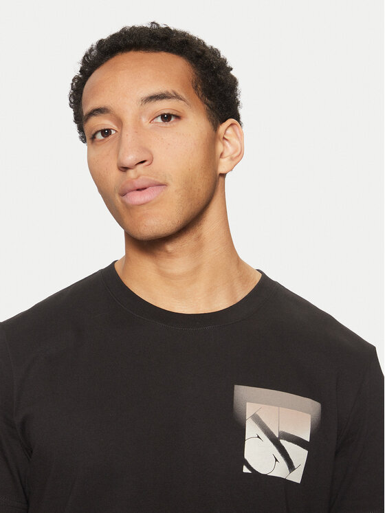 Calvin Klein Jeans Calvin Klein Jeans Póló Soft Box Monogram J30J327092 Fekete Regular Fit