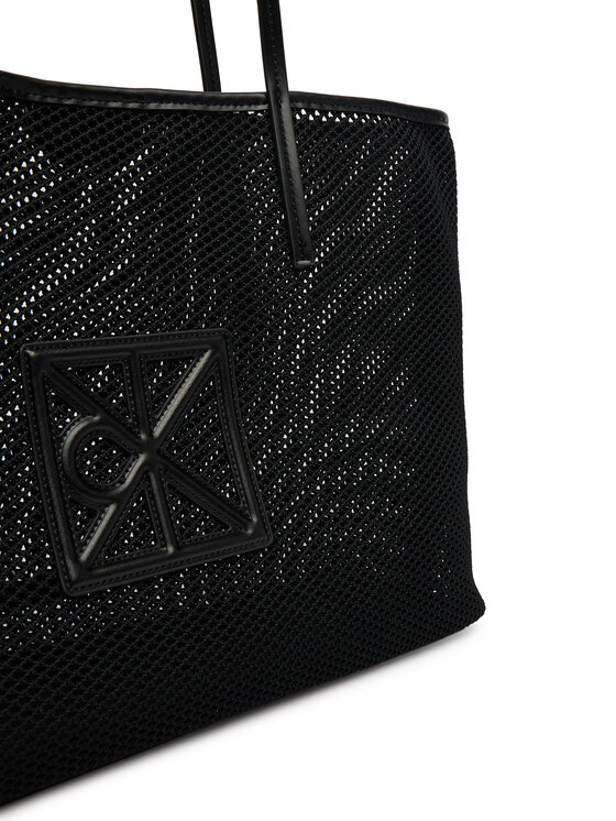 Calvin Klein Calvin Klein Kabelka Emblem Mesh Tote LV04F3380G Čierna