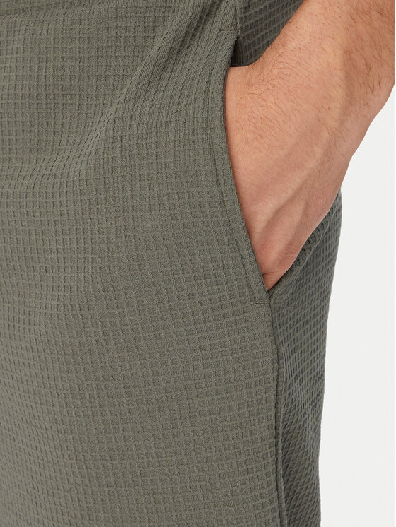 HUGO HUGO Spordišortsid Austin 50532023 Tumeroheline Regular Fit