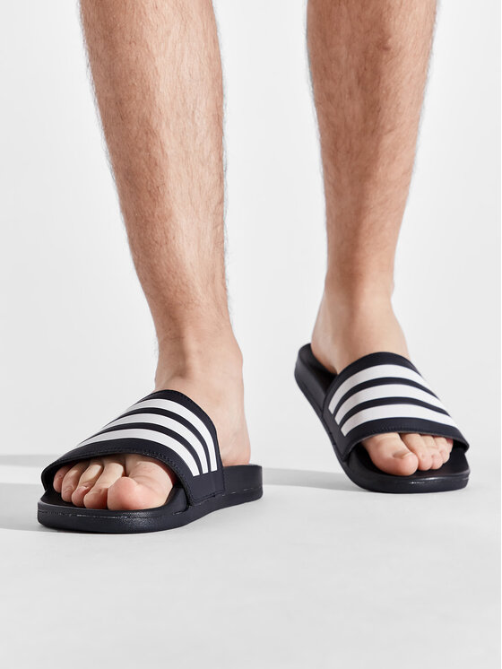 adidas adidas Klapki adilette Comfort GZ5892 Granatowy