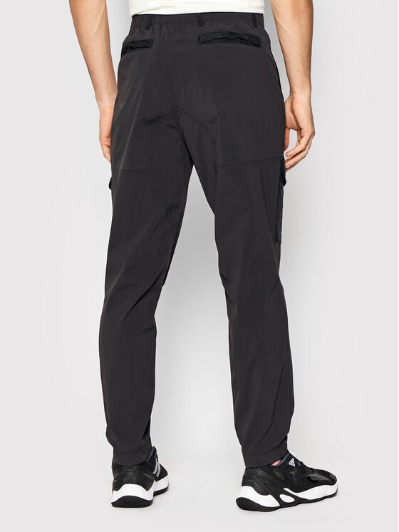 Pantaloni di tessuto Adventure Cargo HF4799 Nero