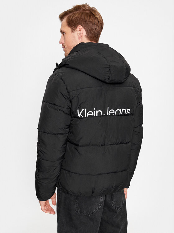 Calvin Klein Jeans Calvin Klein Jeans Žieminė striukė Essentials J30J323708 Juoda Regular Fit