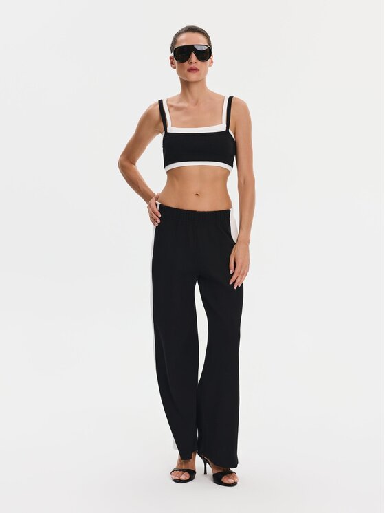 Nudyess Nudyess Spodnie materiałowe Mica z prążka Czarny Relaxed Fit