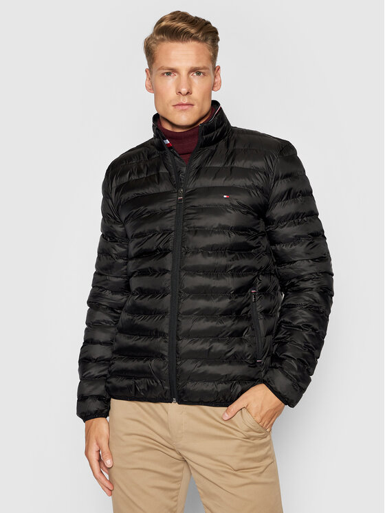 Tommy Hilfiger Tommy Hilfiger Demisezoninė striukė Core Circular MW0MW18763 Juoda Regular Fit
