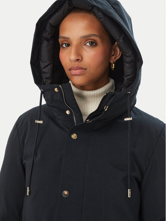 Rinascimento Rinascimento Žieminė striukė CFC0127045003 Juoda Regular Fit
