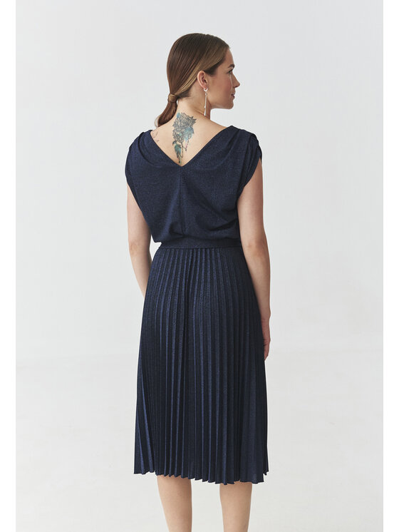 TATUUM TATUUM Sukienka dzianinowa LURI Granatowy Flare Fit