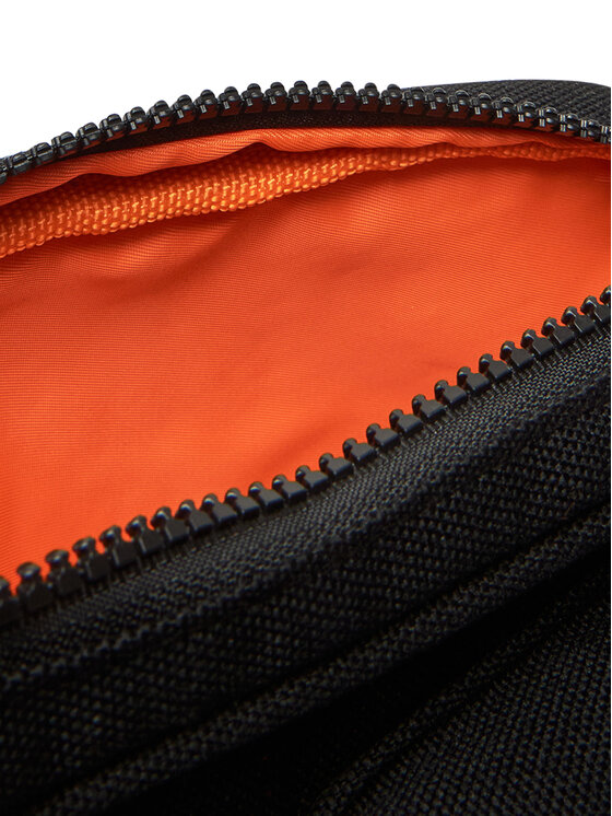 Alpha Industries Alpha Industries Ľadvinka 156943 Čierna