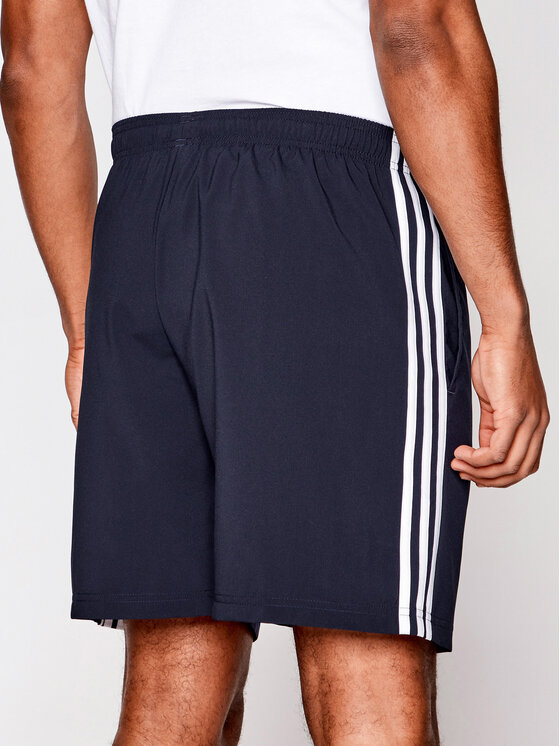 Pantaloncini sportivi Essentials 3-Stripes Chelsea...