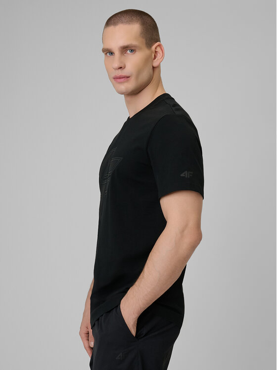 4F 4F T-Shirt CITY Czarny Regular Fit