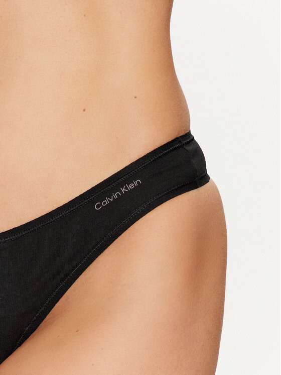 Calvin Klein Underwear Calvin Klein Underwear Komplekti kuulub 3 paari stringe 000QD5217E Must