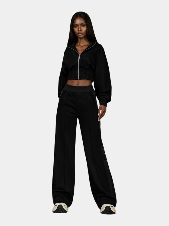 MADE BY SOCIETY MADE BY SOCIETY Ścierka Pantaloni NOMAD TRACE - P27157 Czarny Basic Fit