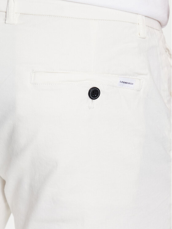 Lindbergh Lindbergh Pantalon scurți din material 30-505044 Alb Slim Fit