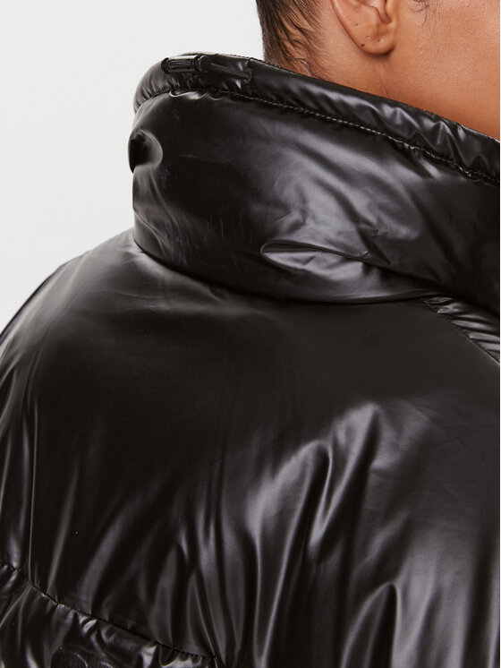 HUGO HUGO Talvejope Farinele-1 50498010 Must Regular Fit