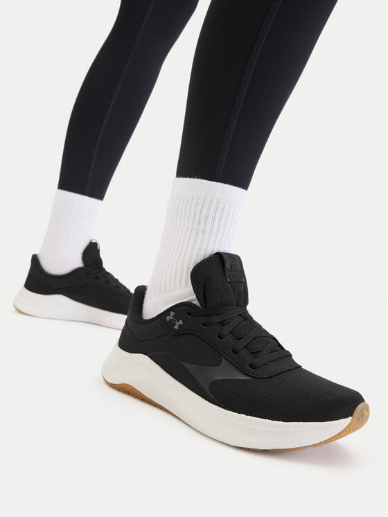 Under Armour Under Armour Trenažieru zāles apavi UA W Aurora 3 6000760 Melns