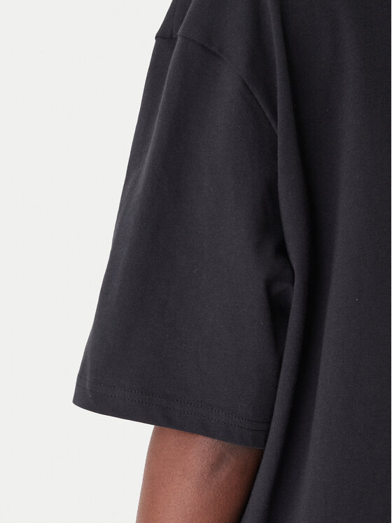 adidas adidas Футболка House Of Tiro Graphic KB7170 Чорний Oversize