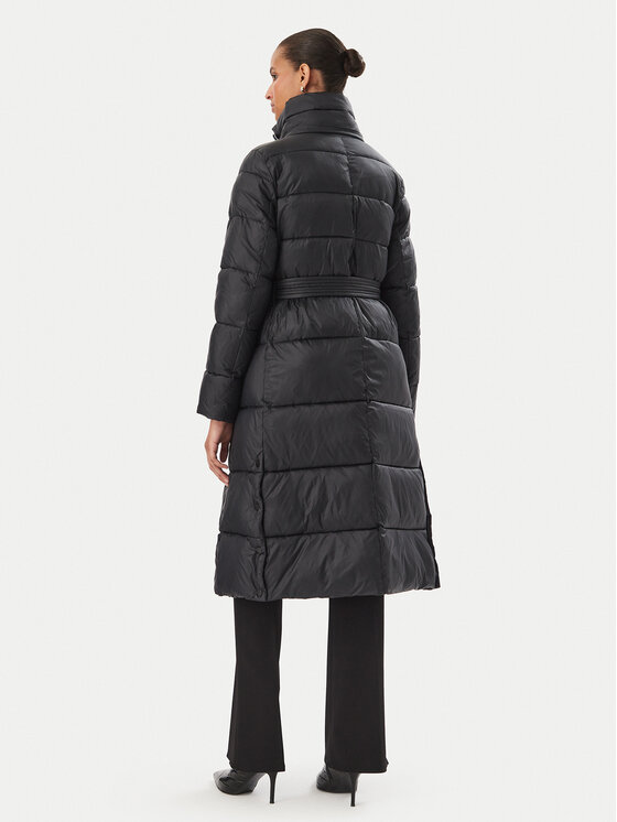 Rinascimento Rinascimento Зимно яке CFC0127042003 Черен Regular Fit