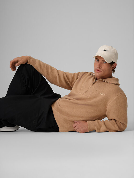 4F 4F Sweter CITY FORM Beżowy Regular Fit