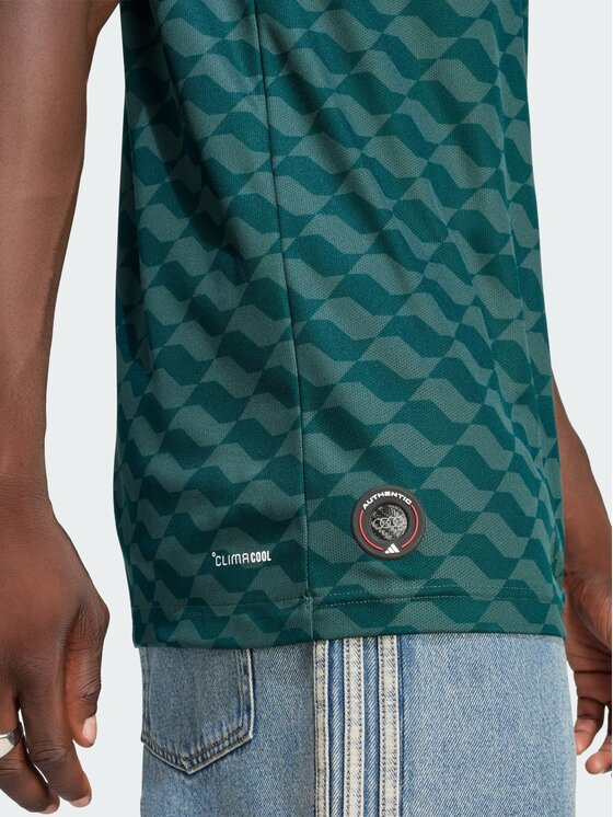 adidas adidas Bluza 169934 Zielony ciemny Regular Fit