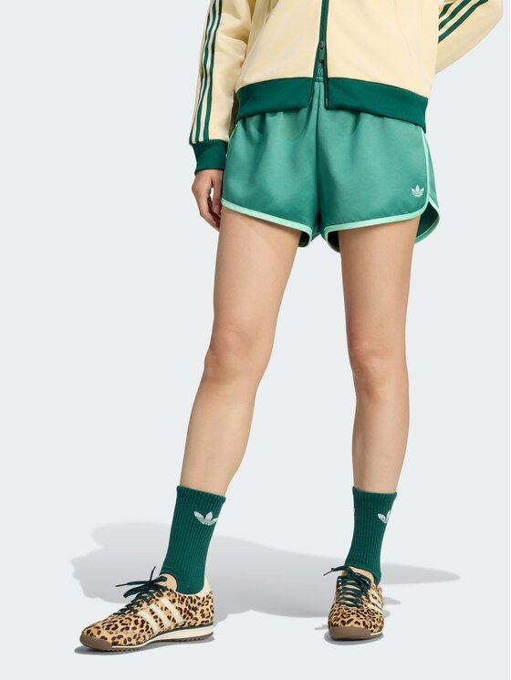 adidas adidas Szorty sportowe 164769 Zielony Regular Fit