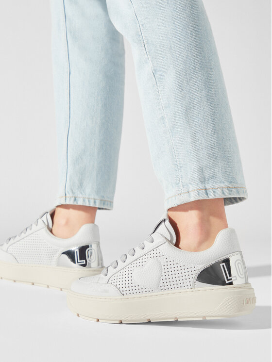 LOVE MOSCHINO LOVE MOSCHINO Sneakersy JA15274G1IJC410C Biela