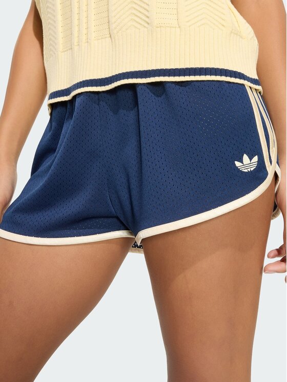 adidas adidas Szorty sportowe 165426 Niebieski jasny Regular Fit